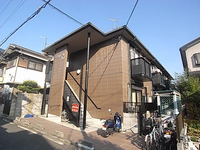  近鉄難波線・奈良線/近鉄奈良駅 徒歩10分 2階 築25年