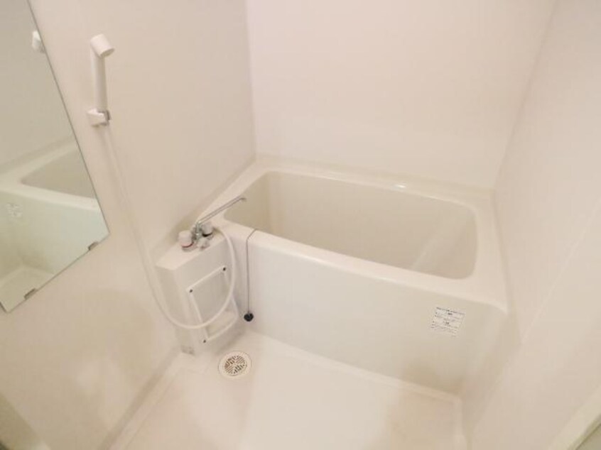  近鉄難波線・奈良線/近鉄奈良駅 バス10分八軒町下車:停歩9分 3階 築17年