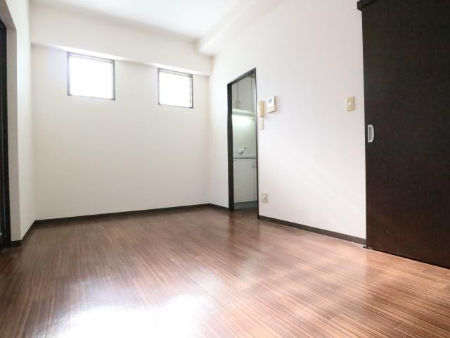  近鉄難波線・奈良線/近鉄奈良駅 バス10分八軒町下車:停歩9分 3階 築17年