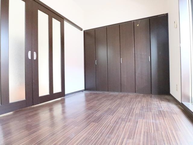  近鉄難波線・奈良線/近鉄奈良駅 バス10分八軒町下車:停歩9分 3階 築17年