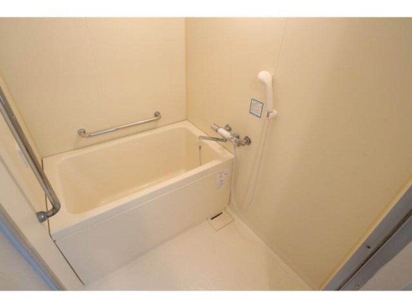  近鉄難波線・奈良線/新大宮駅 徒歩8分 2階 築29年