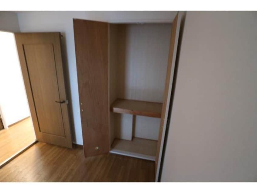  近鉄難波線・奈良線/新大宮駅 徒歩8分 2階 築29年