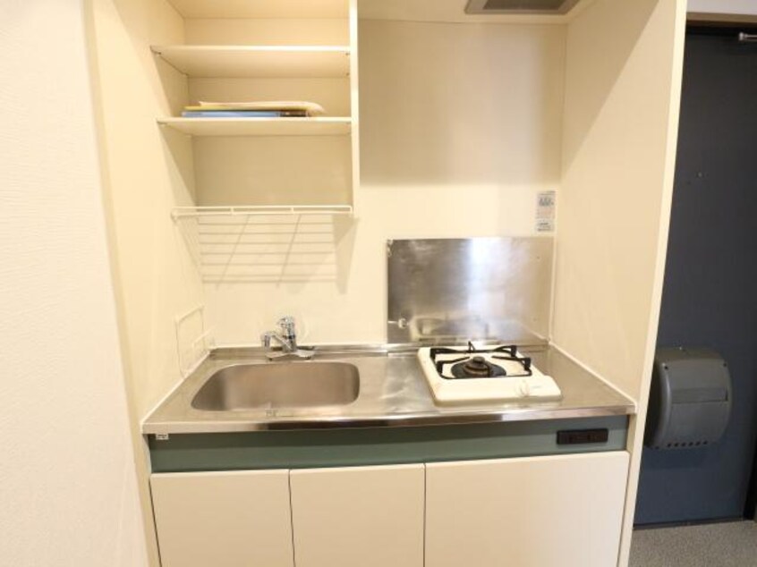  近鉄難波線・奈良線/近鉄奈良駅 徒歩8分 1階 築26年