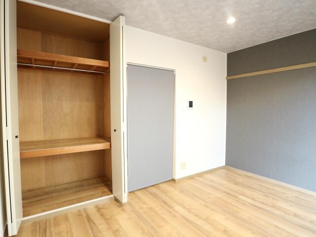  近鉄難波線・奈良線/近鉄奈良駅 徒歩8分 1階 築26年