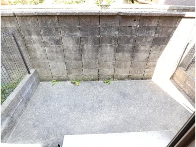  近鉄難波線・奈良線/近鉄奈良駅 徒歩11分 1階 築16年