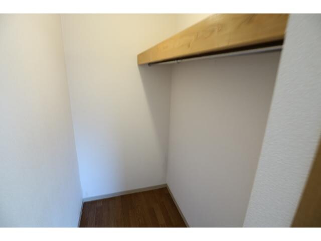  近鉄難波線・奈良線/近鉄奈良駅 徒歩13分 1階 築30年