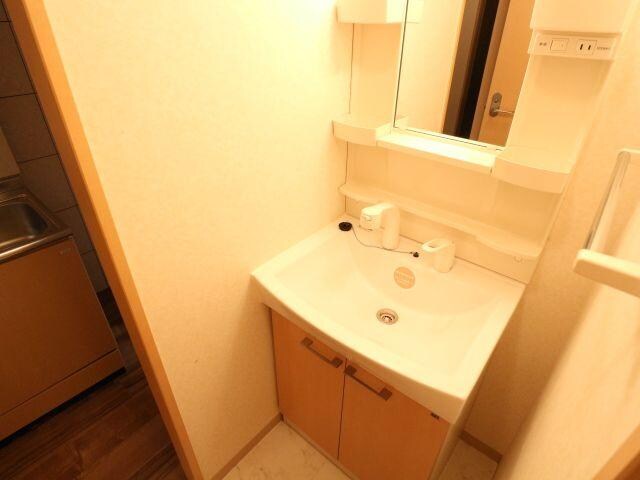  近鉄難波線・奈良線/新大宮駅 徒歩3分 3階 築15年