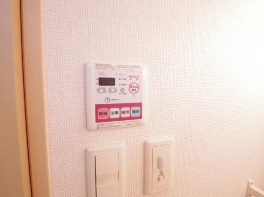  近鉄難波線・奈良線/新大宮駅 徒歩3分 3階 築15年