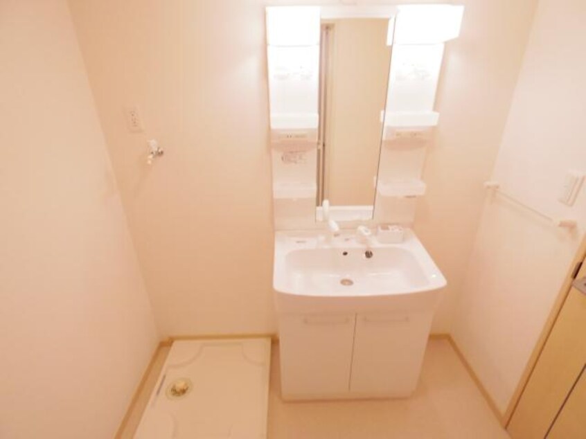  近鉄難波線・奈良線/近鉄奈良駅 徒歩24分 3階 築15年