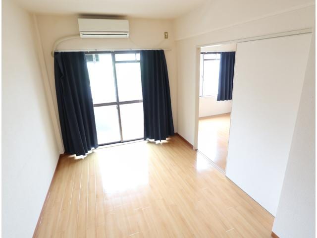  近鉄難波線・奈良線/新大宮駅 徒歩10分 2階 築38年