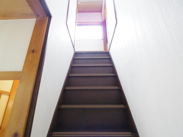  近鉄難波線・奈良線/近鉄奈良駅 バス14分南方町下車:停歩5分 1階 築41年