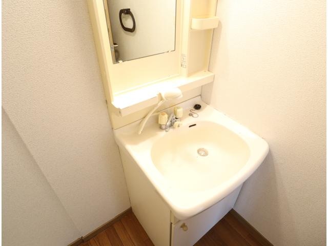  大和路線・関西本線/加茂駅 徒歩10分 1階 築27年