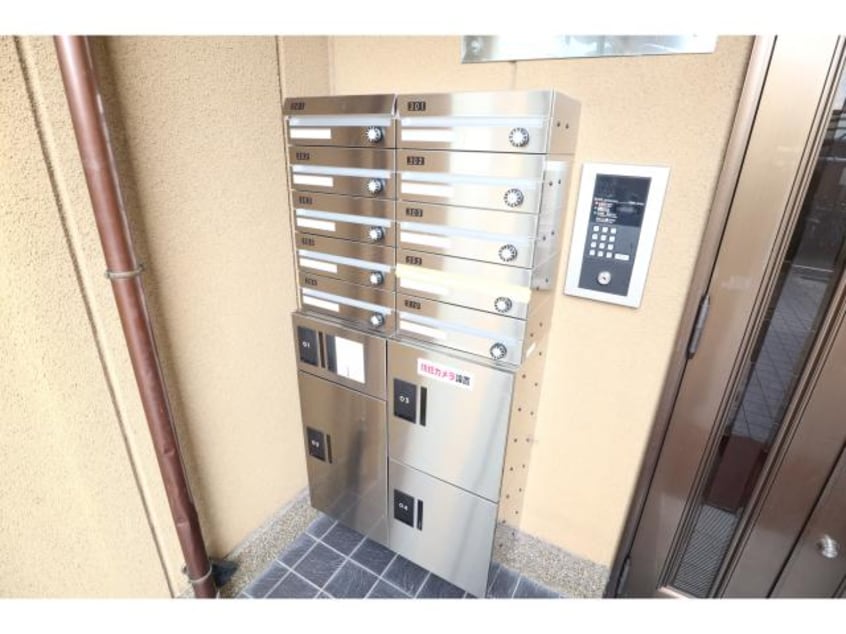  近鉄難波線・奈良線/近鉄奈良駅 徒歩16分 3階 築32年