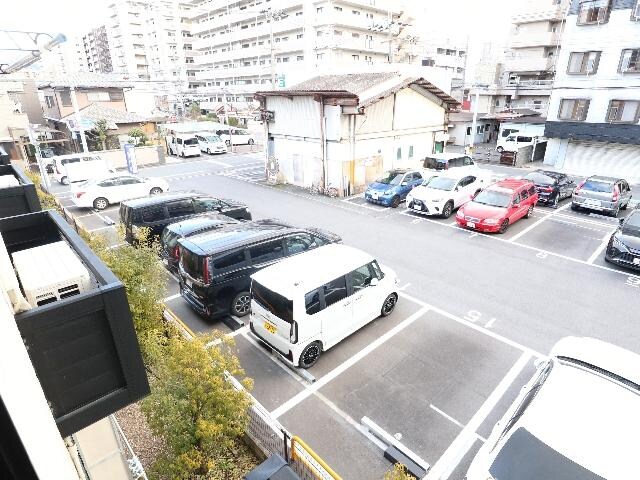  近鉄難波線・奈良線/新大宮駅 徒歩5分 2階 築15年