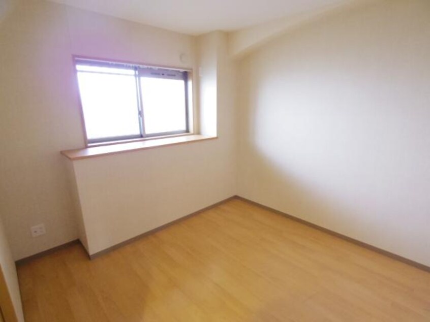  近鉄難波線・奈良線/近鉄奈良駅 バス10分高畑住宅停下車:停歩2分 3階 築11年