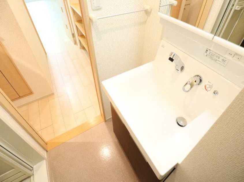  大和路線・関西本線/奈良駅 徒歩1分 2階 築11年