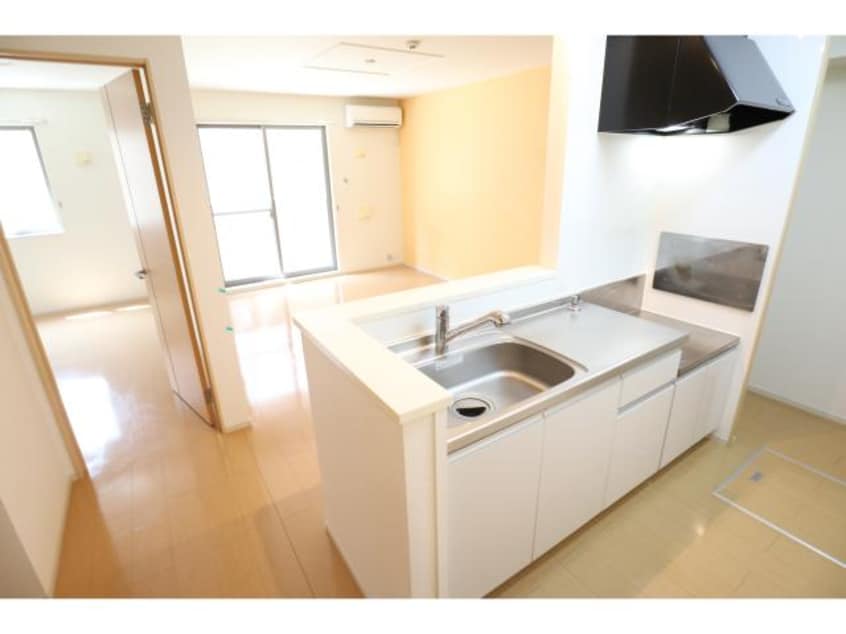  近鉄難波線・奈良線/近鉄奈良駅 バス16分梅美台7丁目下車:停歩3分 1階 築11年