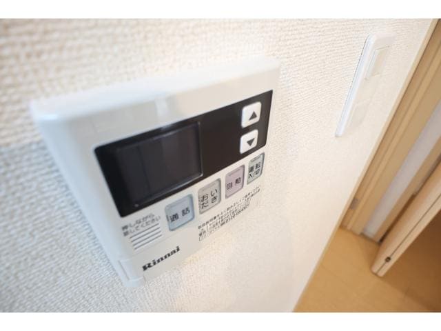  近鉄難波線・奈良線/近鉄奈良駅 バス16分梅美台7丁目下車:停歩3分 1階 築11年