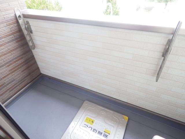  大和路線・関西本線/奈良駅 バス13分西九条町下車:停歩5分 2階 築11年