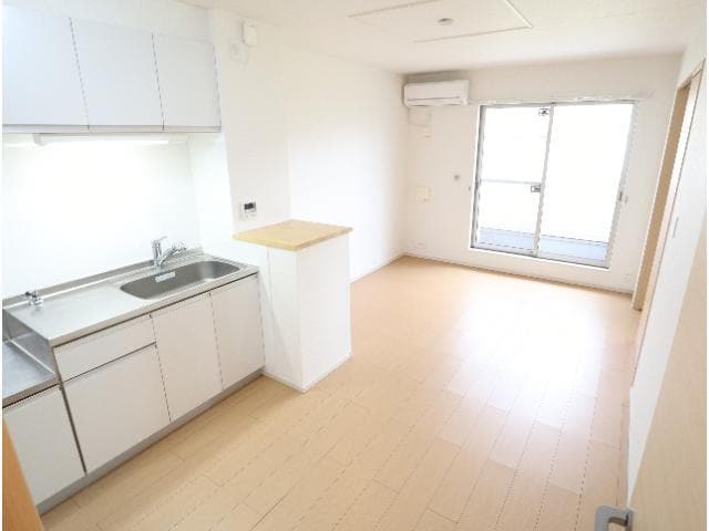  大和路線・関西本線/木津駅 徒歩12分 1階 築11年