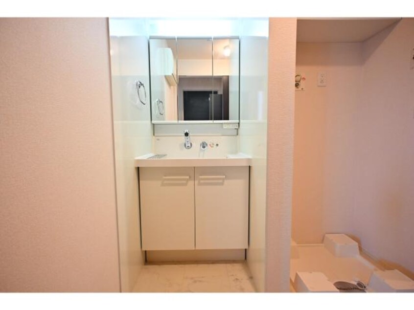  大和路線・関西本線/奈良駅 バス8分北神殿下車:停歩6分 2階 築11年