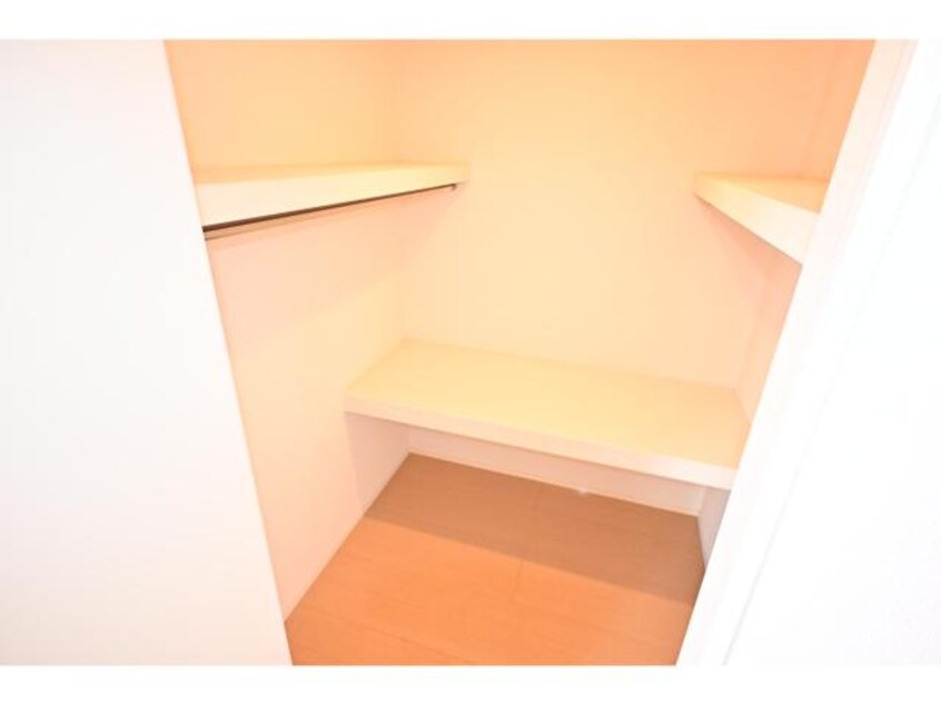  大和路線・関西本線/奈良駅 バス8分北神殿下車:停歩6分 2階 築11年