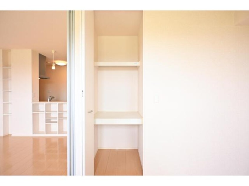  大和路線・関西本線/奈良駅 バス8分北神殿下車:停歩6分 2階 築11年