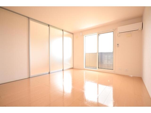  大和路線・関西本線/奈良駅 バス8分北神殿下車:停歩6分 2階 築11年