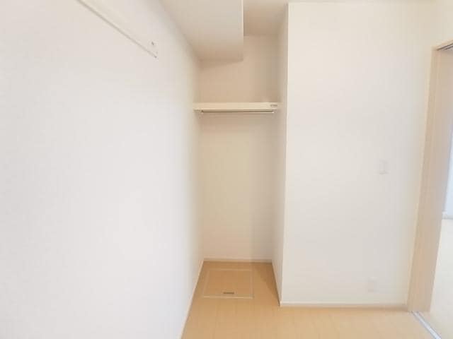  近鉄難波線・奈良線/近鉄奈良駅 徒歩17分 1階 築10年