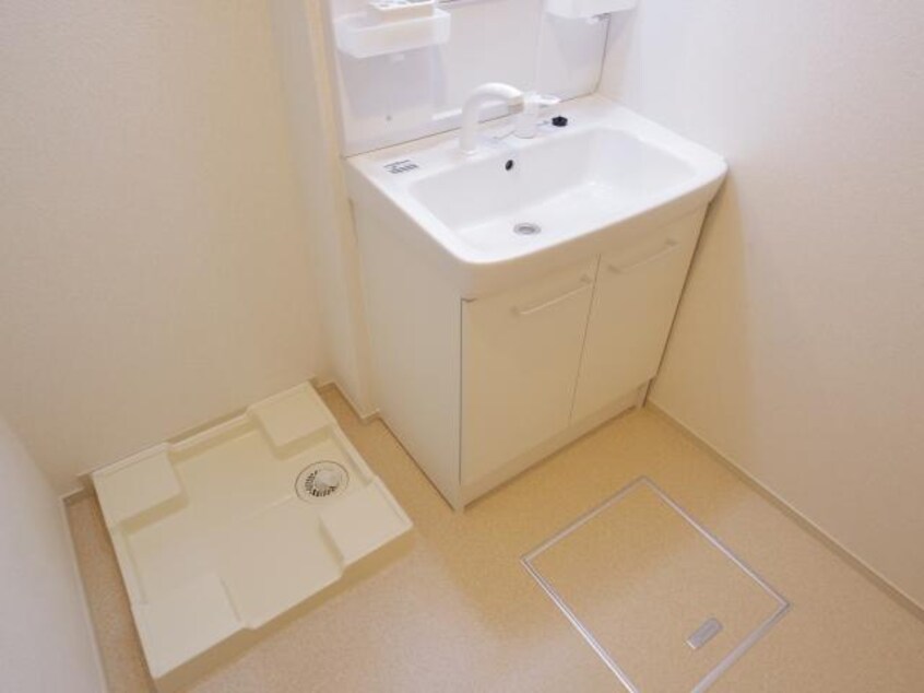  大和路線・関西本線/木津駅 徒歩24分 3階 築10年