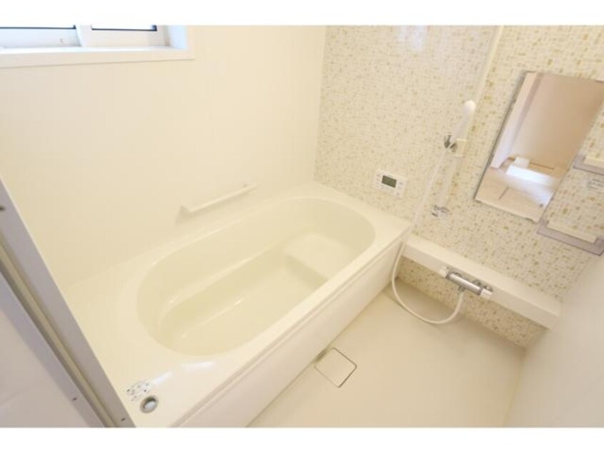  大和路線・関西本線/奈良駅 バス13分西九条町下車:停歩3分 1階 築10年