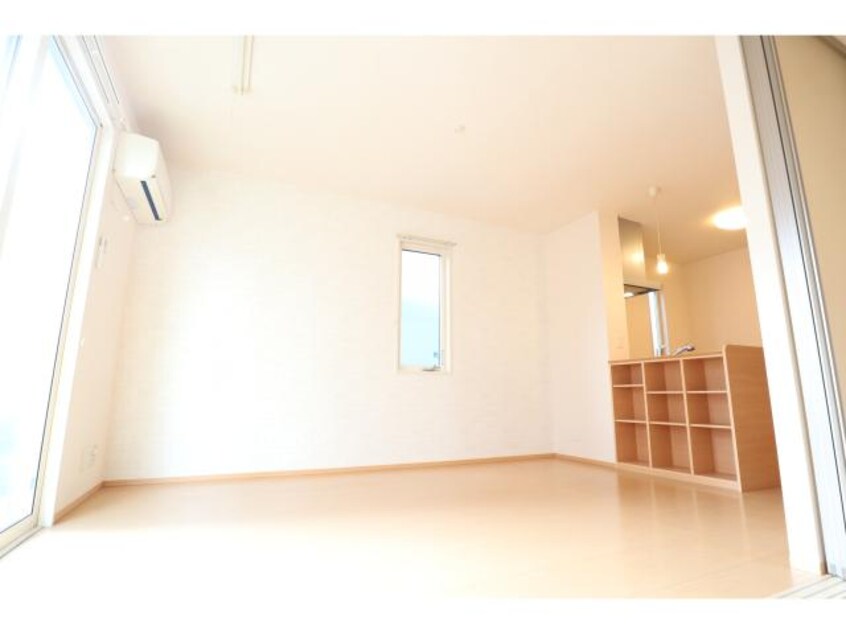  大和路線・関西本線/奈良駅 バス13分西九条町下車:停歩3分 1階 築10年