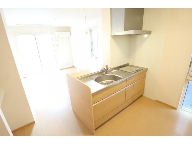  大和路線・関西本線/奈良駅 バス13分西九条町下車:停歩3分 1階 築10年