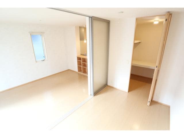  大和路線・関西本線/奈良駅 バス13分西九条町下車:停歩3分 1階 築10年