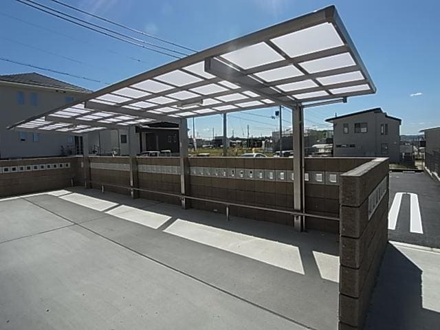  大和路線・関西本線/木津駅 徒歩20分 1階 築10年