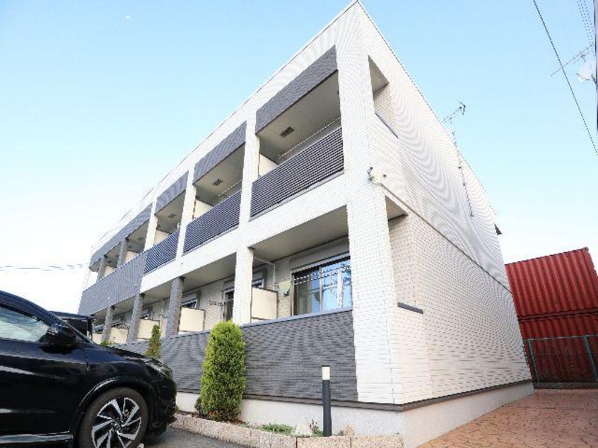  近鉄難波線・奈良線/近鉄奈良駅 バス24分大和ハウス前下車:停歩10分 1階 築9年