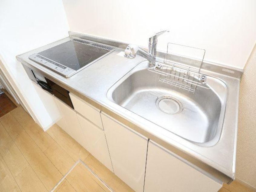  近鉄難波線・奈良線/近鉄奈良駅 バス24分大和ハウス前下車:停歩10分 1階 築9年