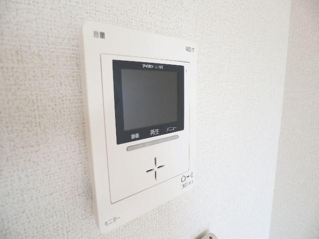  近鉄難波線・奈良線/近鉄奈良駅 バス24分大和ハウス前下車:停歩10分 1階 築9年