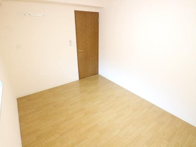  近鉄難波線・奈良線/新大宮駅 徒歩12分 1階 築30年