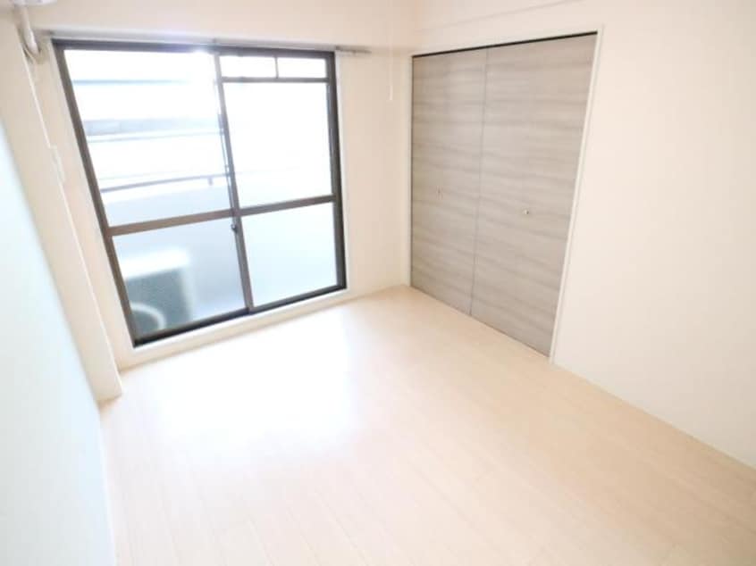  近鉄難波線・奈良線/新大宮駅 徒歩12分 1階 築30年