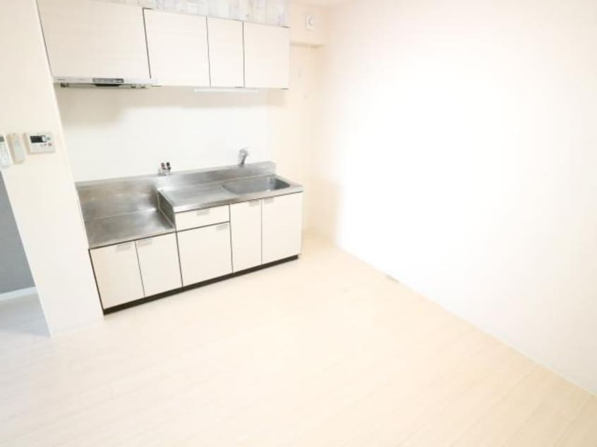  近鉄難波線・奈良線/新大宮駅 徒歩12分 1階 築30年