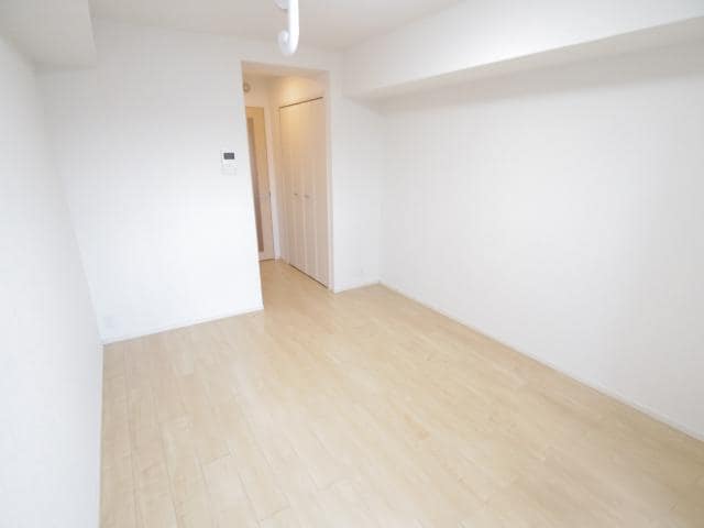  近鉄難波線・奈良線/近鉄奈良駅 バス20分大和ハウス下車:停歩8分 3階 築8年