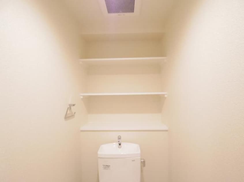  近鉄難波線・奈良線/新大宮駅 徒歩3分 5階 築8年