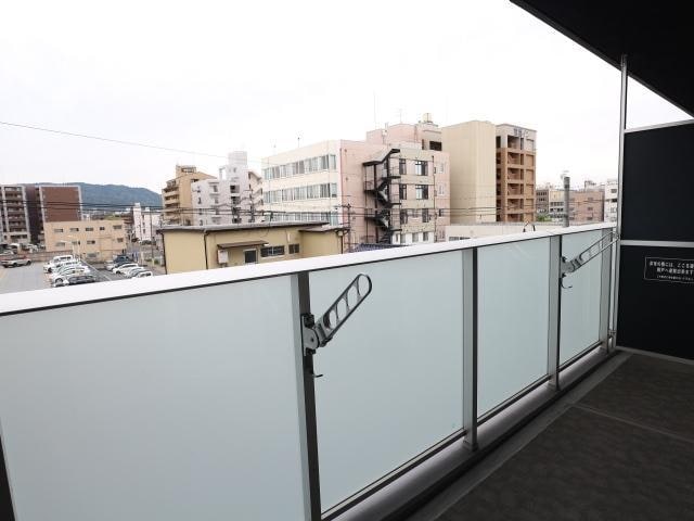  近鉄難波線・奈良線/新大宮駅 徒歩3分 5階 築8年