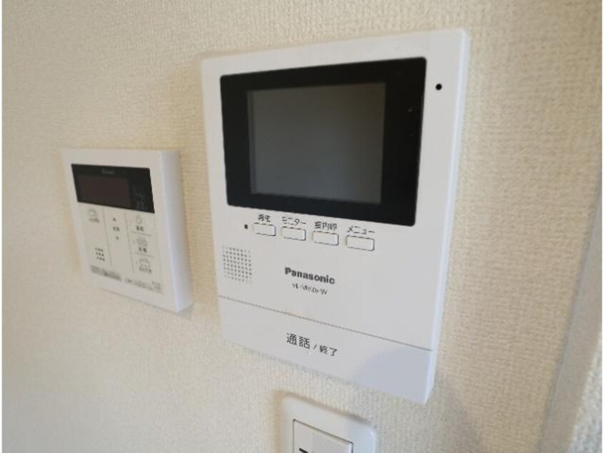 近鉄難波線・奈良線/近鉄奈良駅 バス12分州見台５丁目下車:停歩3分 2階 築8年