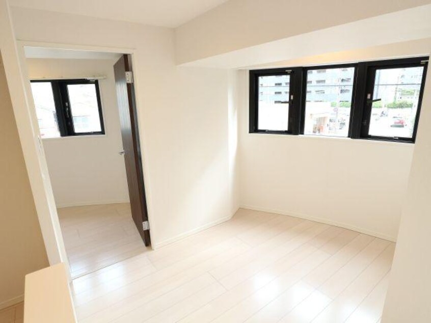  奈良線/奈良駅 徒歩7分 4階 築8年