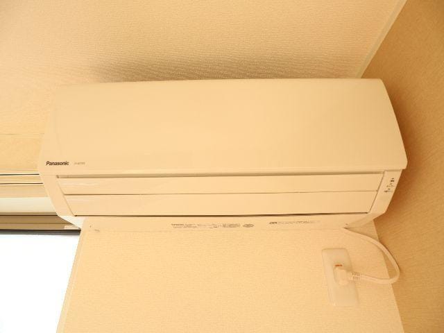  近鉄難波線・奈良線/新大宮駅 徒歩6分 2階 築8年