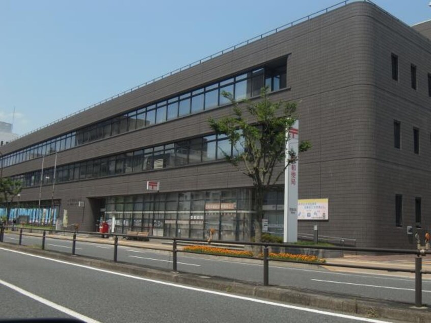 奈良中央郵便局(郵便局)まで781m 大和路線・関西本線/奈良駅 徒歩7分 1階 築6年