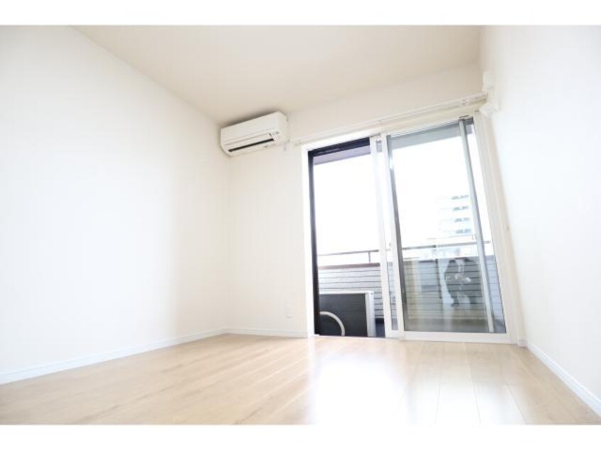  大和路線・関西本線/奈良駅 徒歩3分 1階 築8年