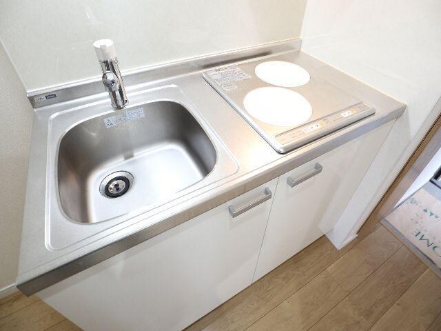  大和路線・関西本線/奈良駅 徒歩3分 1階 築8年